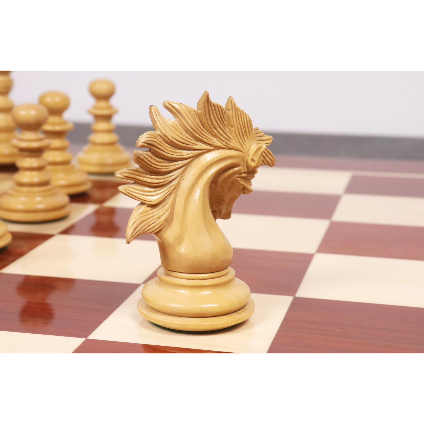 Leicht fehlerhaftes 4,3" Marengo Luxus Staunton Schachspiel - Nur Schachfiguren - Bud Rosewood Triple Weight