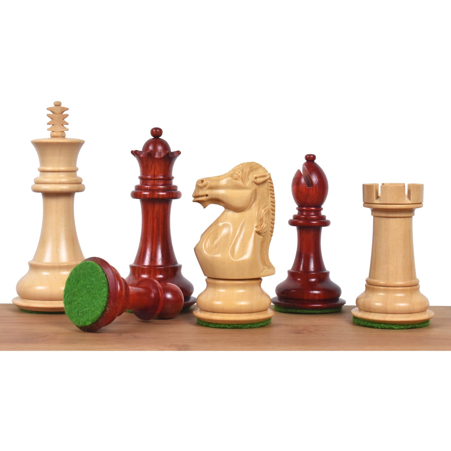 Royal Knight Staunton Chess Pieces Only set