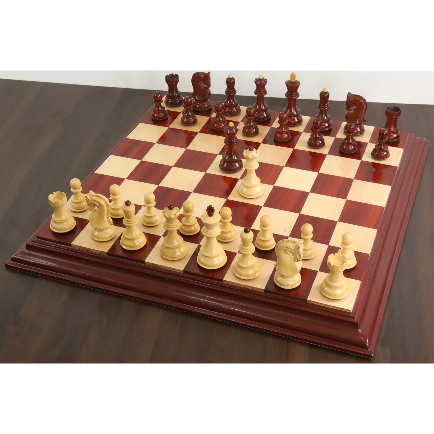 Jeu d'échecs russe Zagreb 59' légèrement imparfait - Pièces d'échecs uniquement - Bois de rose à double poids