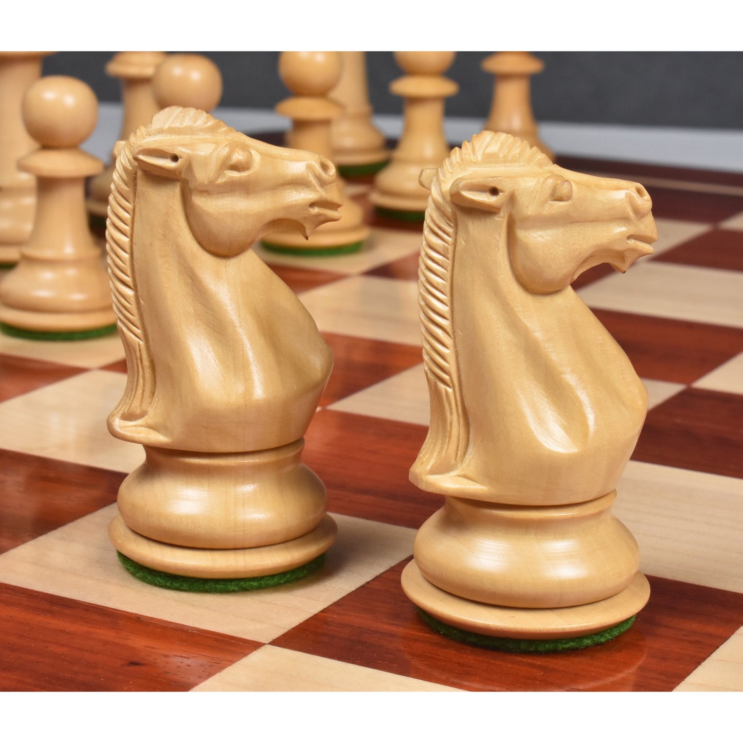 Royal Knight Staunton Chess Pieces Only set